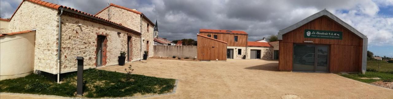 La Borderie - Maison Des Randonnees - Gite Etape - Gite De Groupe Vaire Luaran gambar